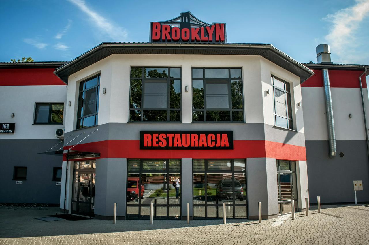 Brooklyn Noclegi Jasło Exterior foto